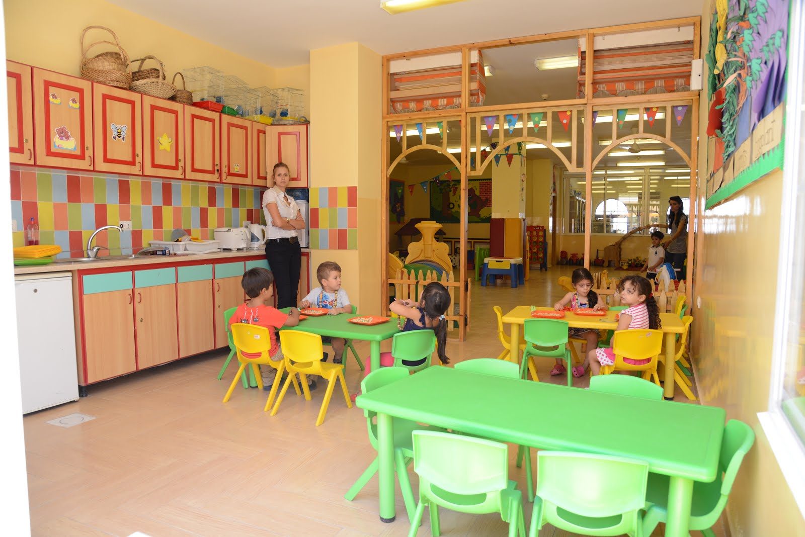 Children exploring the campus at Lubna's Pre School